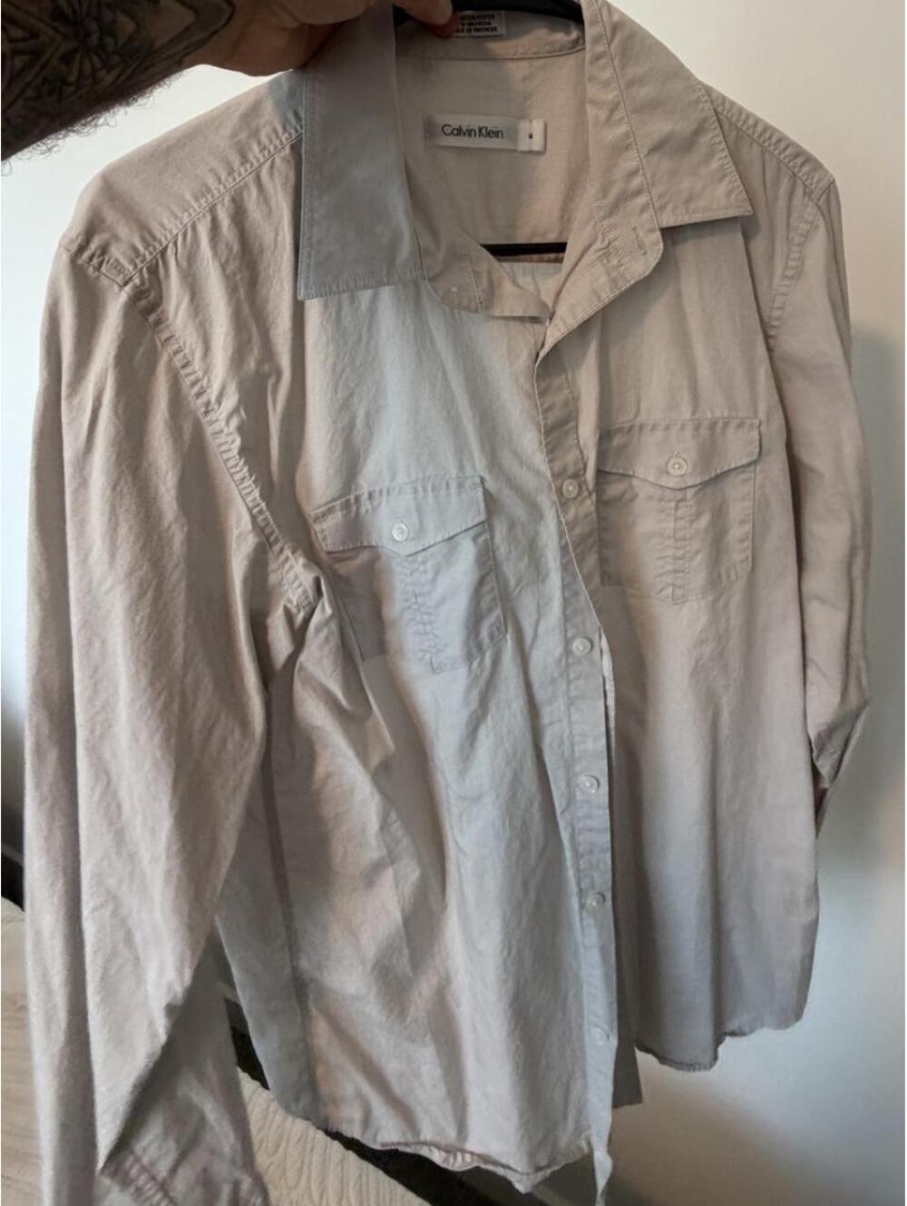 Calvin Klein Men's Long Sleeve Button-Up Shirt Medium Beige